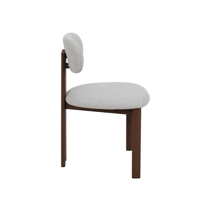 Eetkamerstoel Noor Beige met walnoot onderstel Mahom