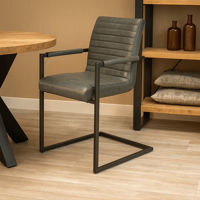 Eetkamerstoel antraciet leer met zwart onderstel