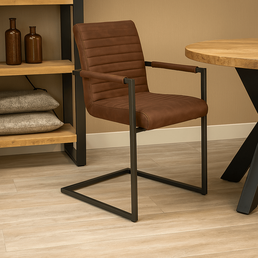 Eetkamerstoel Caen Bruin met zwart onderstel Mahom