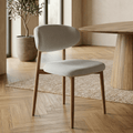 Eetkamerstoel Japandi Kio Beige met eik onderstel Mahom