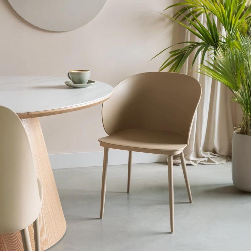 Eetkamerstoel beige kunststof en metaal