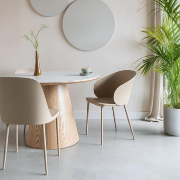 Eetkamerstoel beige kunststof en metaal