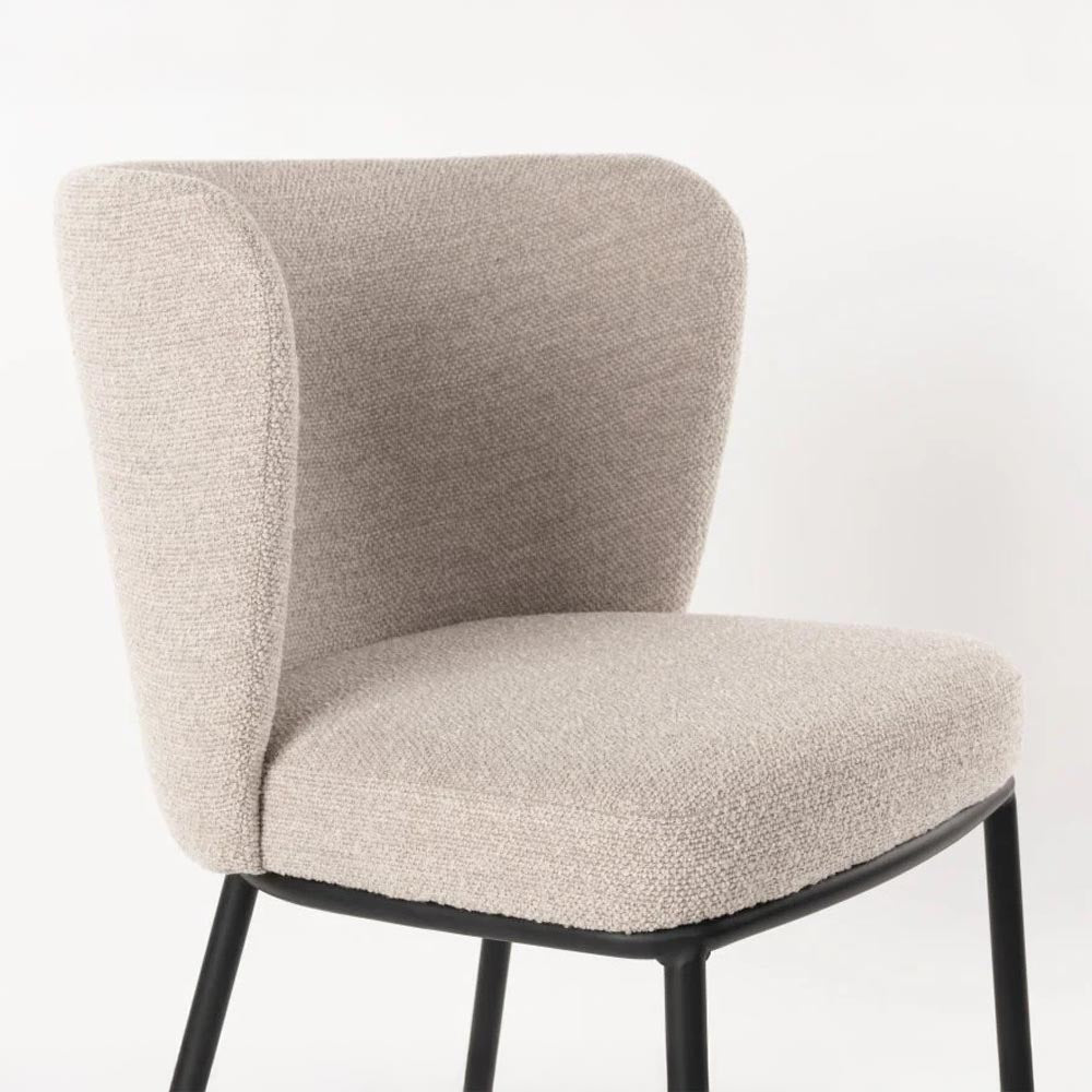 Eetkamerstoel beige met zwart onderstel