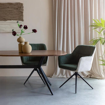 Fauteuil beige groen met zwart onderstel