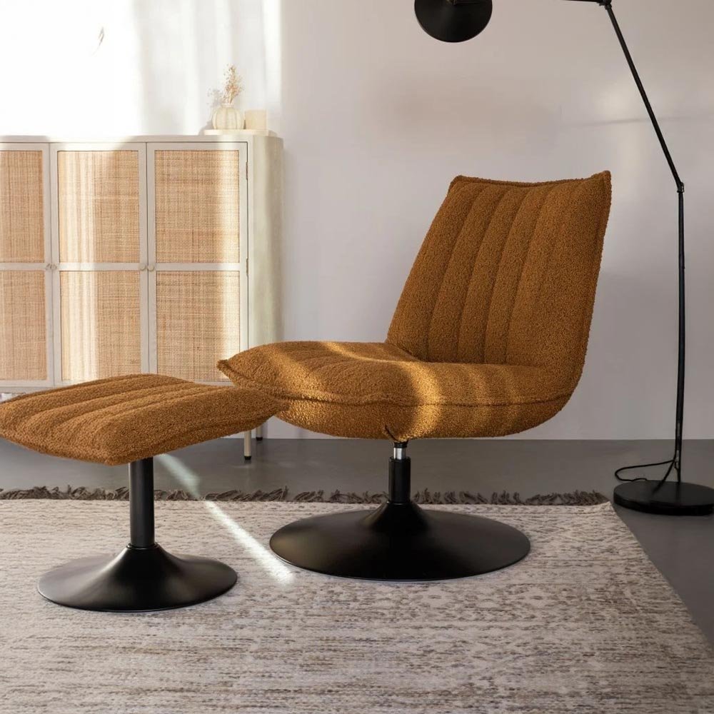 Loungefauteuil oker met zwarte poot