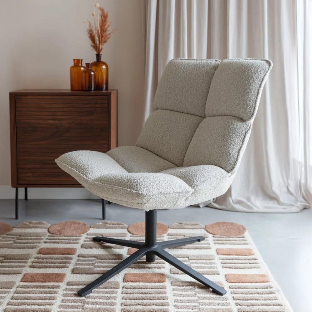 Loungefauteuil beige met zwart onderstel